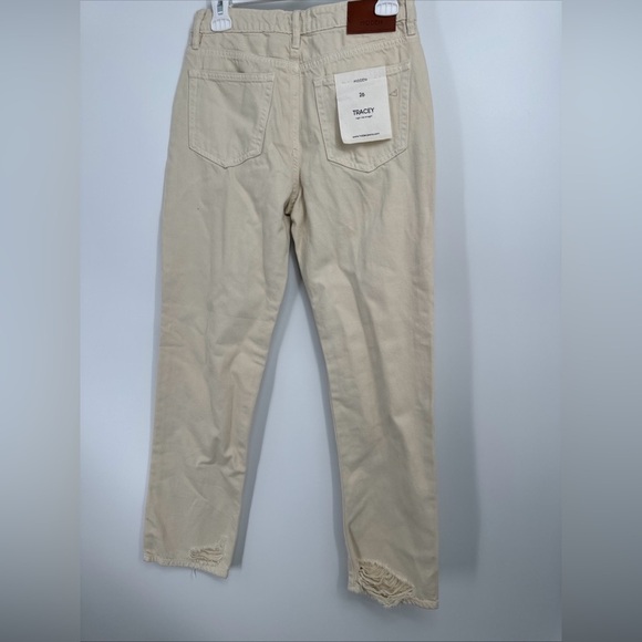 Hidden Jeans Tracey High Rise Straight Distressed Size 26 Denim NWOT - Picture 4 of 4